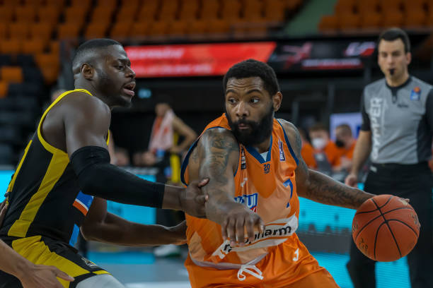 或非语言的 或非语言的