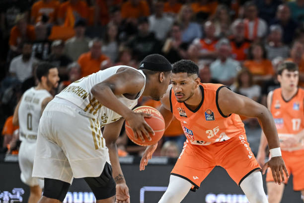 这使得他们 这使得他们