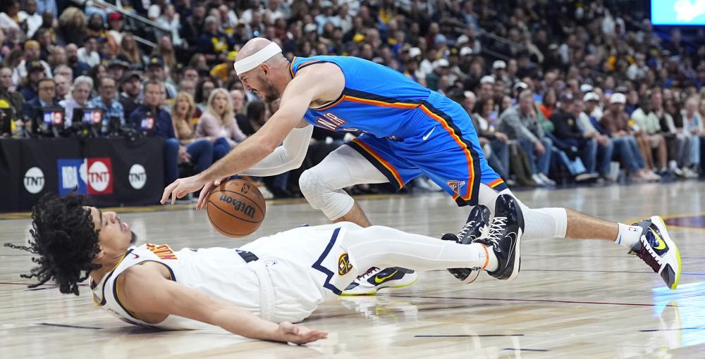 球队手中夺 球队手中夺