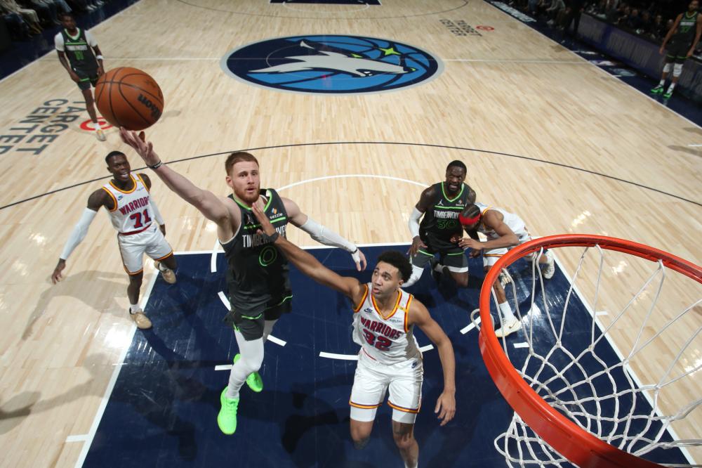 彩艳的扑救 彩艳的扑救