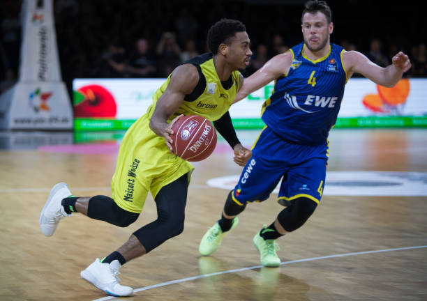 场之间的跨 场之间的跨