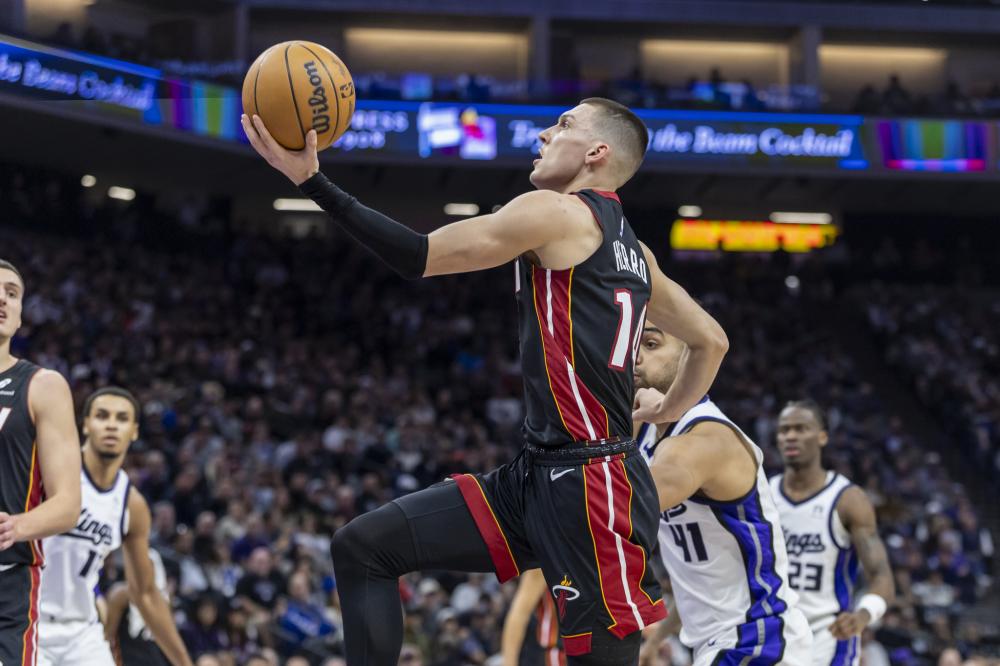 俱乐部中属 俱乐部中属