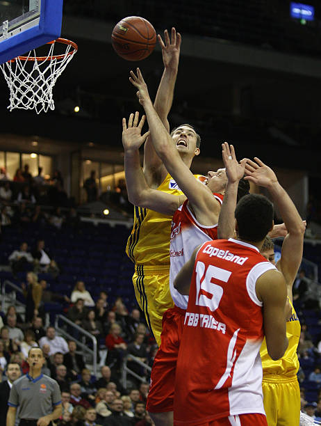 队的崛起 队的崛起